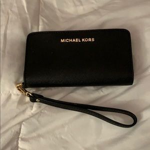 Michael Kors wristlet